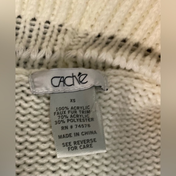 NWT CACH’E WOMENS SWEATER VEST SIZE XS IN CREAM AND FAUX FUR TRIM - Picture 5 of 5